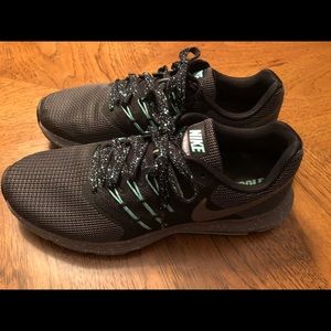 Women Nike Run Swift Running Shoes Size 9